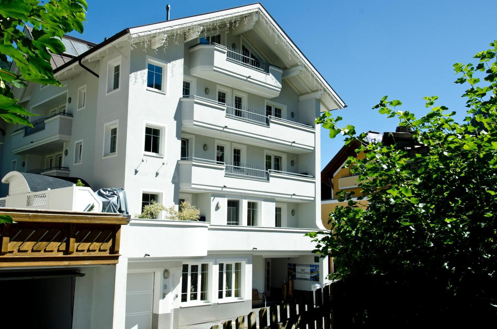 Petit Madlein Bed & Breakfast Ischgl Exterior photo